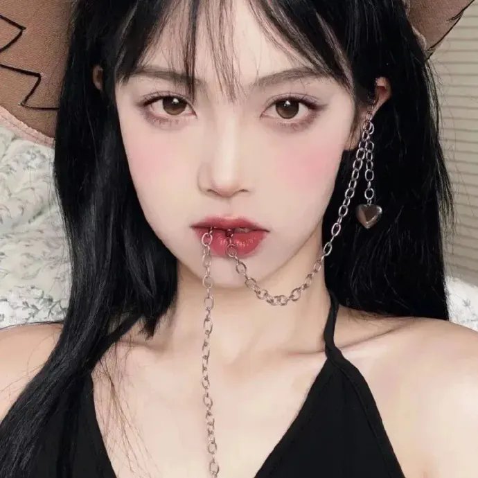 宝岛妖后